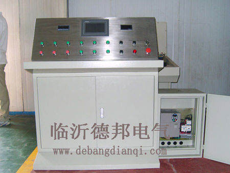 PLC、觸摸屏控制系統(tǒng)210